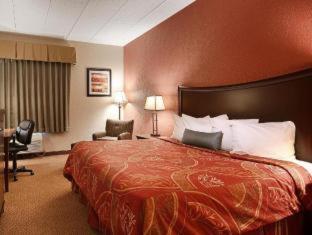 Best Western Caldwell Inn Room photo
